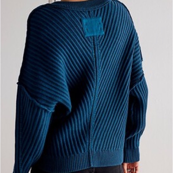 Free People We The Free Freeway V-Neck Sweater - Picture 2 of 7